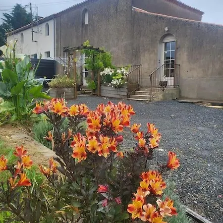 Loue Maison A La Campagne Saint-Fulgent